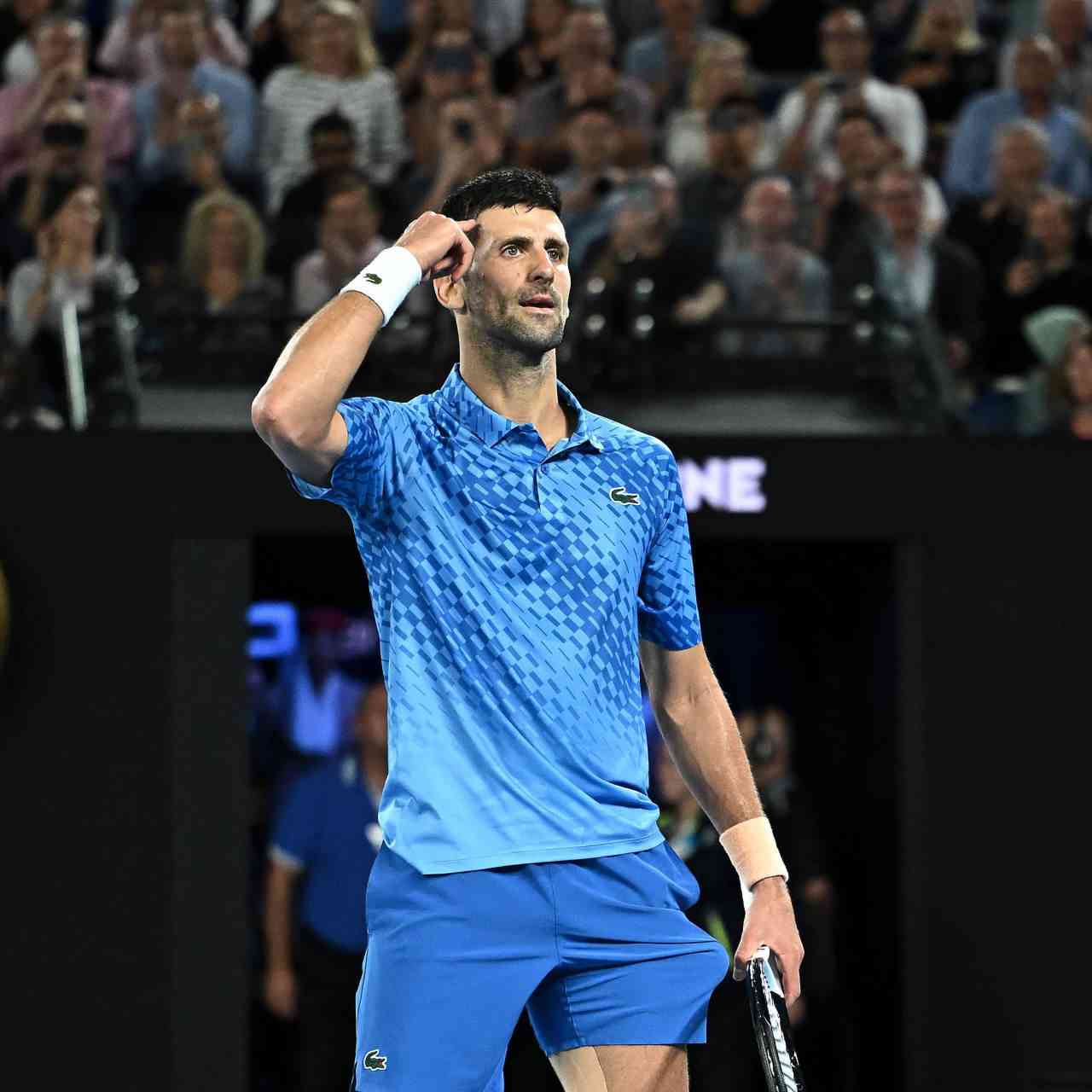 Djokovic Cruises Into Shanghai Masters Semi-Finals | MirrorLog